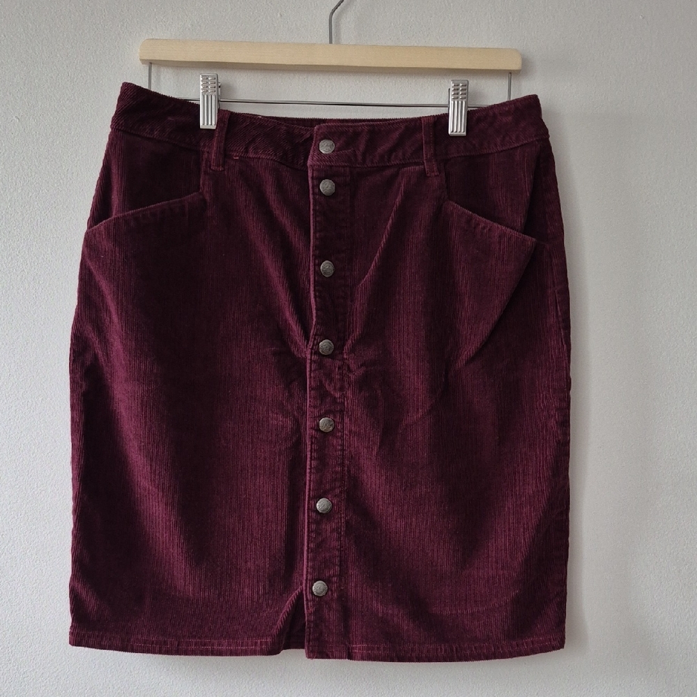 Woolrich Burgundy Corduroy Button-Front Mini Skirt Size 8
